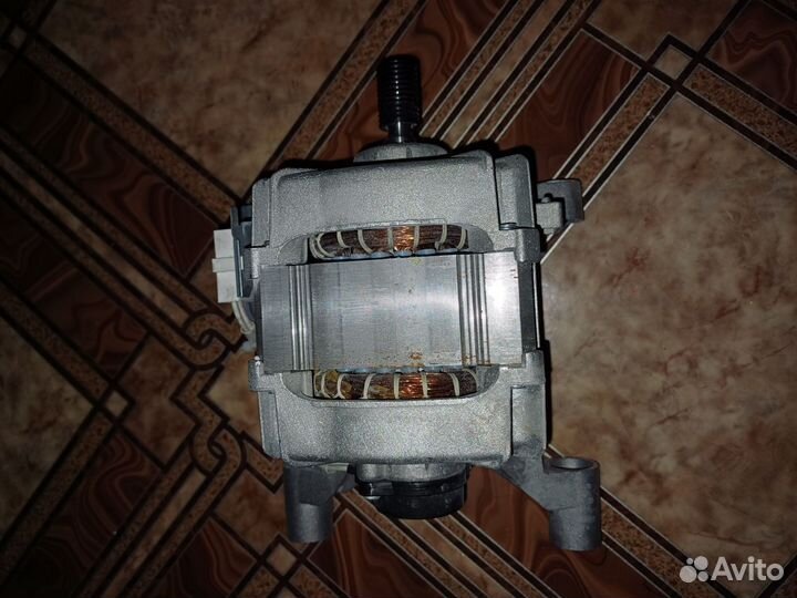 Двигатель от стиральной машины ariston