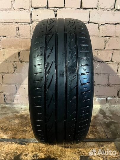 Hankook Ventus ME01 K114 235/55 R17