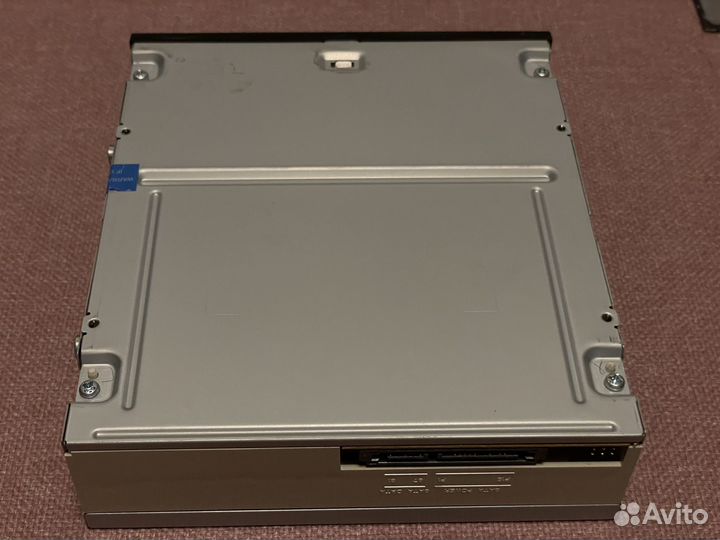 DVD-RW привод asus DRW-24B1LT