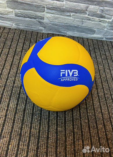 Волейбольный мяч Mikasa