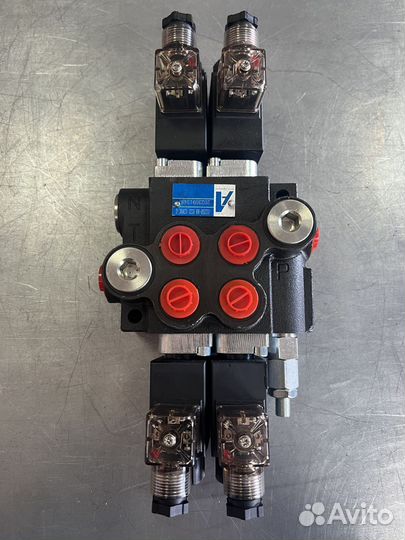 Гидрораспределитель 02Z50 AA ES3 12 VDC G