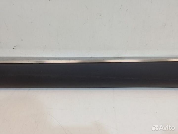 Накладка двери передняя правая Lexus Rx 3