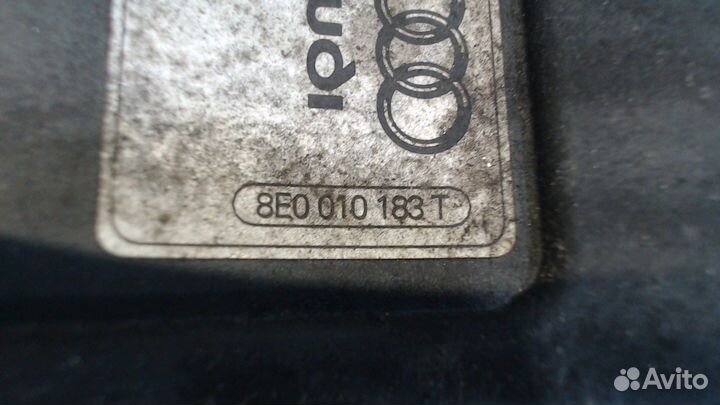 Лючок бензобака Audi Q7, 2011