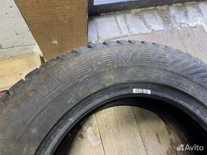 Gislaved Nord Frost 200 SUV 215/65 R16