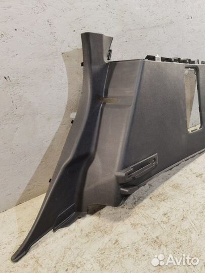 Обшивка багажника задняя правая Renault Kaptur