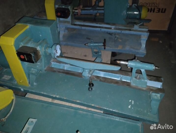 Токарный станок