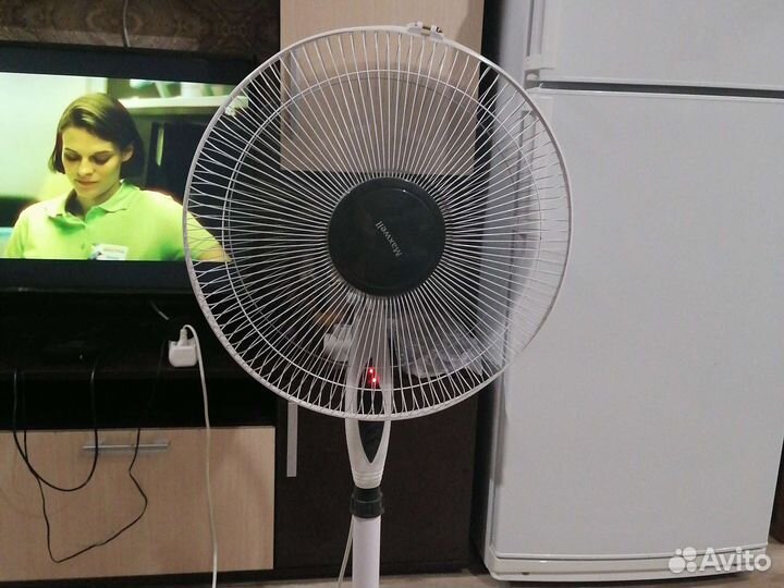 Вентилятор напольный новый