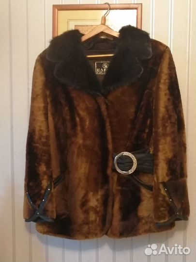 Полушубок (куртка) из мутона с норковым воротником