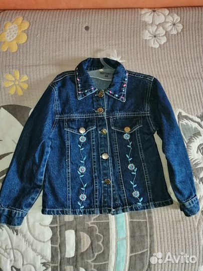 Джинсовая куртка для девочки