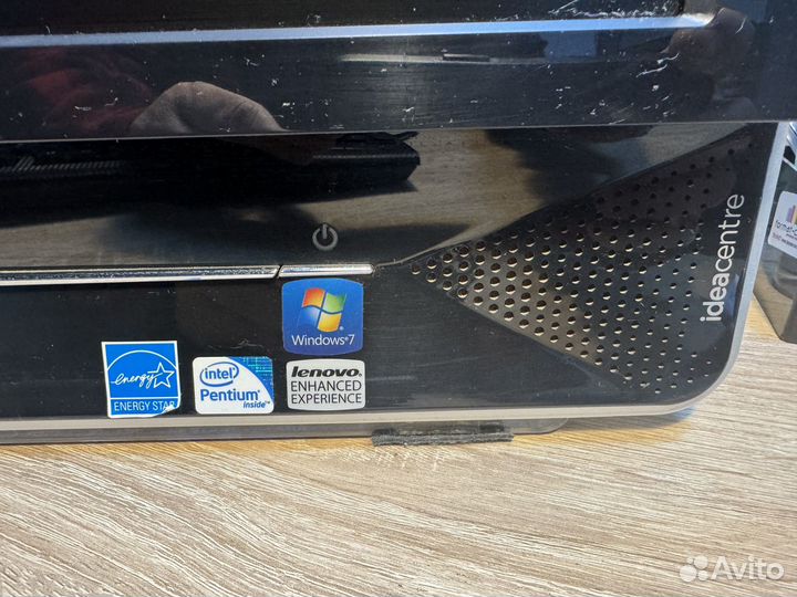 Моноблок Lenovo IdeaCentre B300