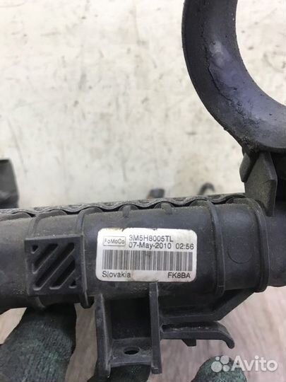 Радиатор двс Ford Focus 2 hwda 2010