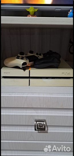 Sony playstation 4