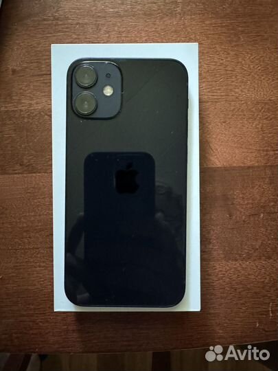 iPhone 12 mini, 64 ГБ