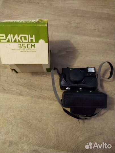 Пленочный фотоаппарат