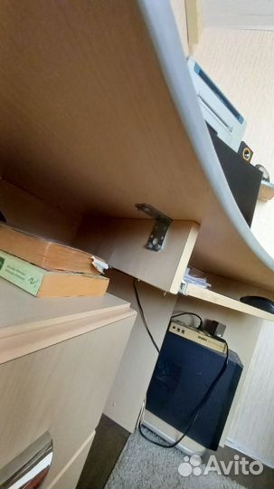 Компьютерный стол