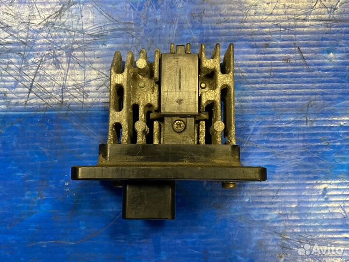 Toyota Sprinter Trueno резистор печки