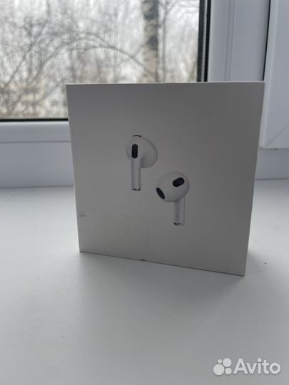 Apple AirPods (3rd generation)
