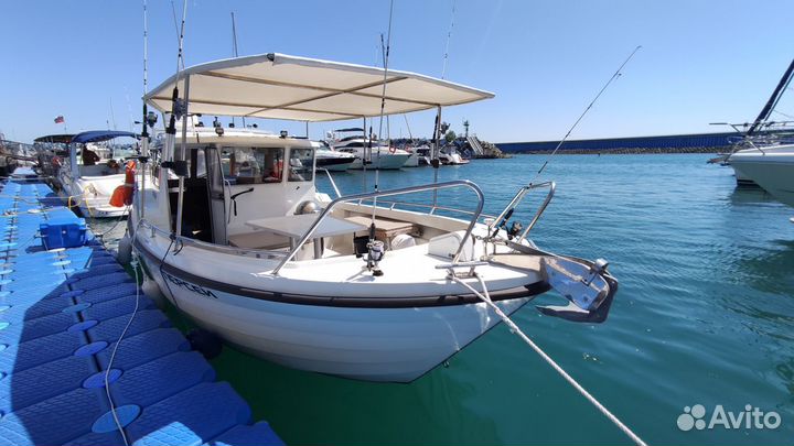 Аренда яхты Персей, рыбалка, гриль