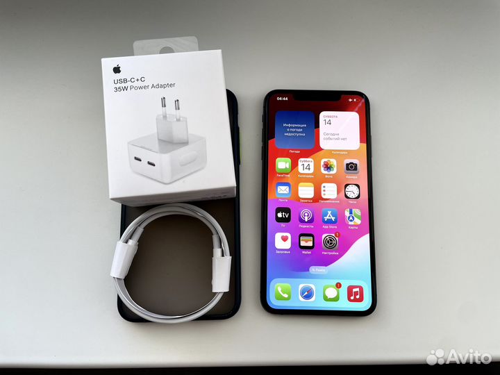 iPhone Xs Max, 64 ГБ