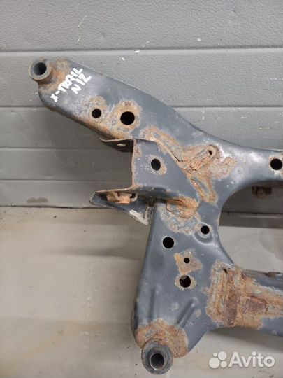 Подрамник задний Nissan X-Trail