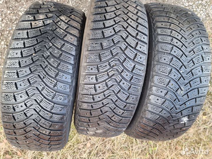 Michelin X-Ice North XIN2 215/65 R16