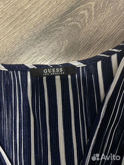 Платье guess