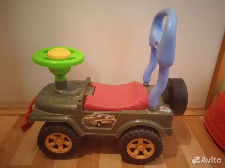 Машинка каталка