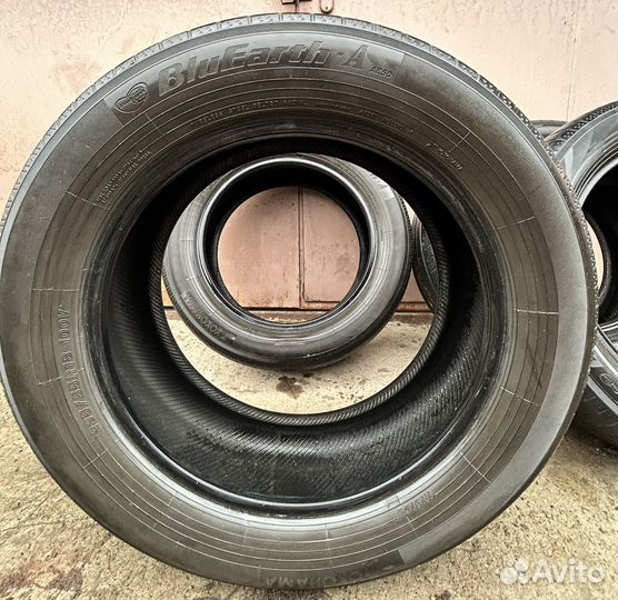 Yokohama BluEarth AE50 235/55 R18