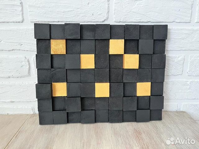 Деревянное панно на стену