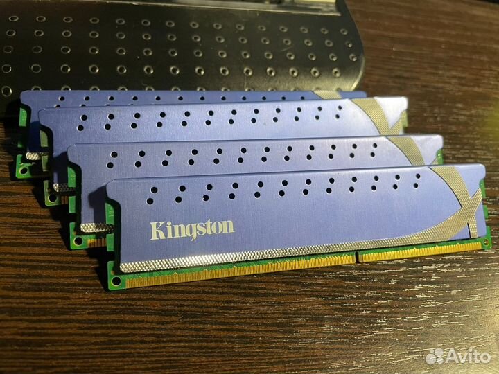 Оперативная память Kingston HyperX DDR3 16Gb