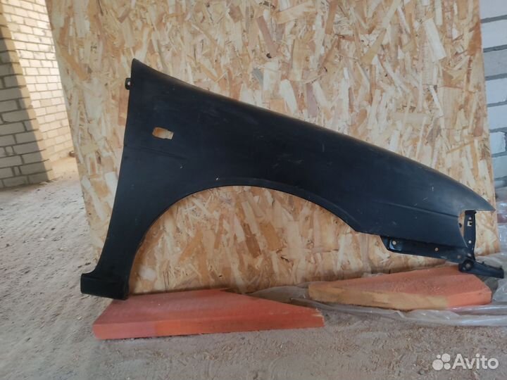 Крыло переднее правое ниссан санни