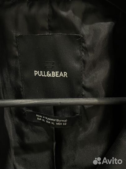 Кожаная куртка pull bear