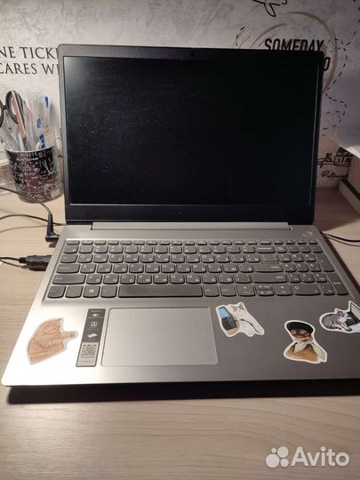 Ноутбук Lenovo