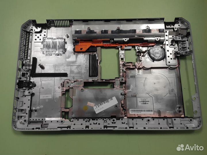 Нижняя часть корпуса (поддон) HP DV6-7000