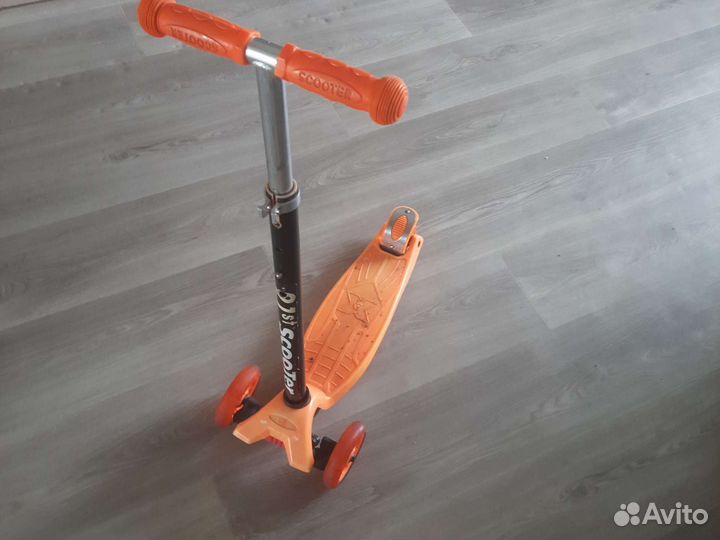 Самокат детский трехколесный бу