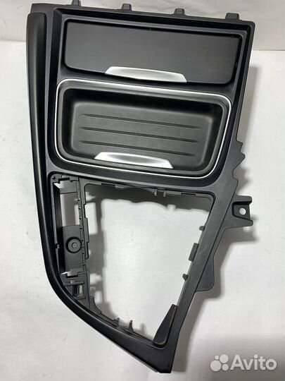 Накладка передней консоли BMW F30 F32
