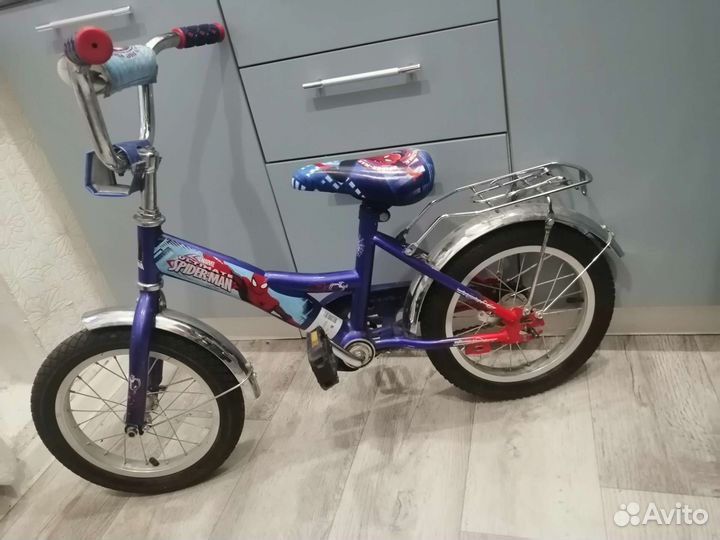 Детский велосипед 14 marvel