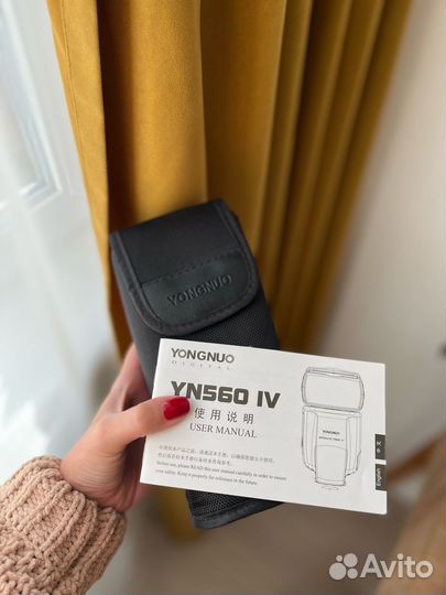 Вспышка Yongnuo YN560IV