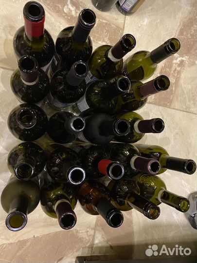 Бутылки из под вина под пробку