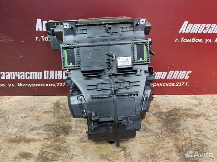 Корпус печки Renault Logan