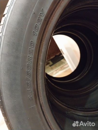 Roadstone N'Fera RU5 245/50 R20 102V