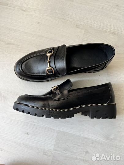 Лоферы женские 38 размер