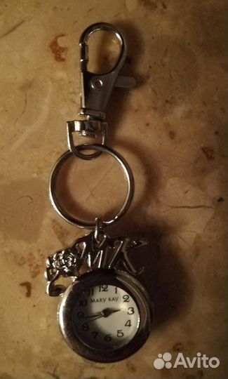 Брелок - часы Mary Kay