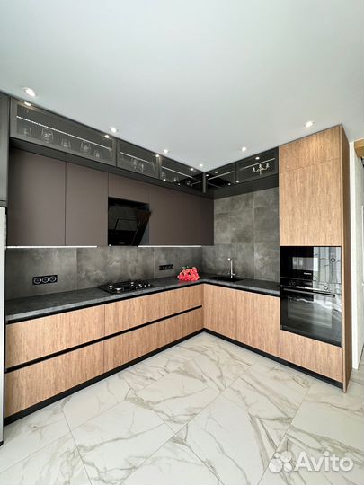 Кухня на заказ из лдсп под ключ в Омске