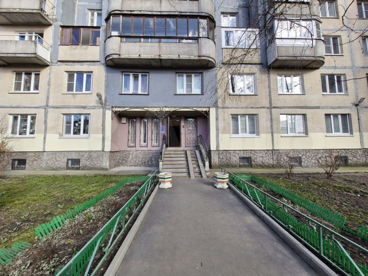 2-к. квартира, 49 м², 11/12 эт.