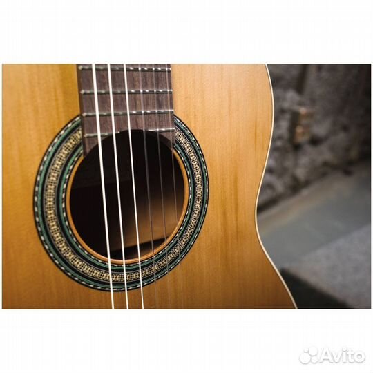 Классическая гитара Perez 600