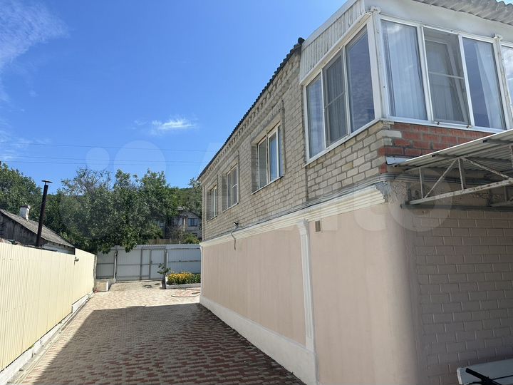 Дом 64 м² на участке 11 сот.