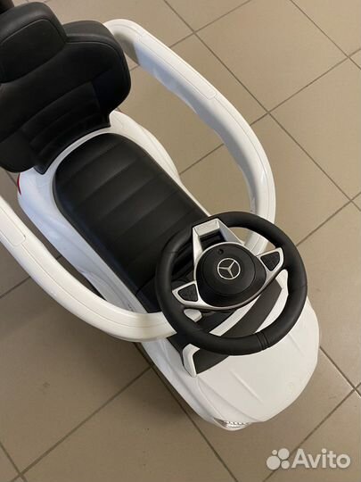 Детская машинка каталка mercedes