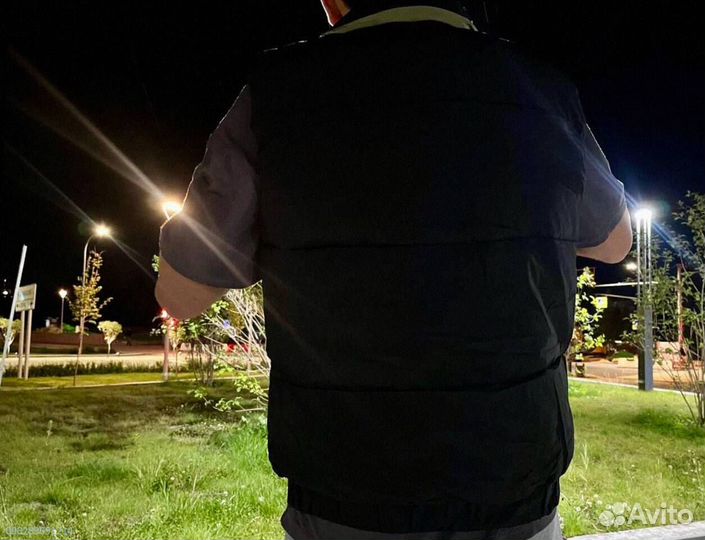 Жилетка (безрукавка) Gap