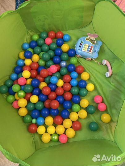 Большой бассейн с шариками